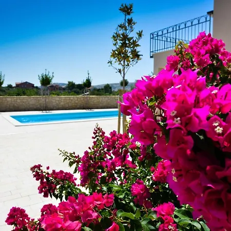 New Rab Luxury Limeta Villa *
